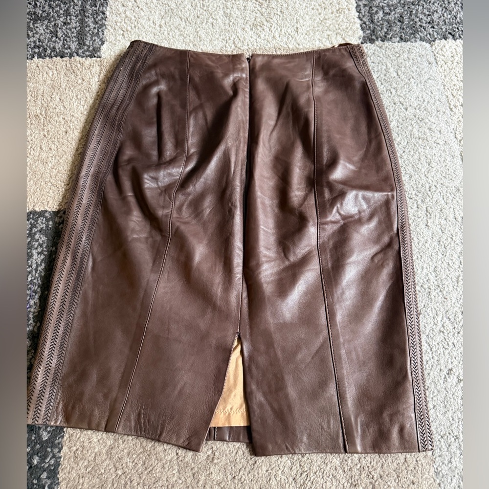 Donna Karan Lambskin Brown Skirt- Size 8 - Picture 7 of 14